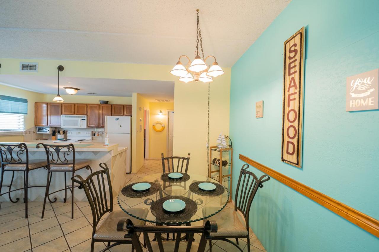 Affordable Spi Family Condo - Walking Distance To The Beach, Sleeps 6, Third Floor, 2025 Traveler Award 사우스 파드레 아일랜드 외부 사진